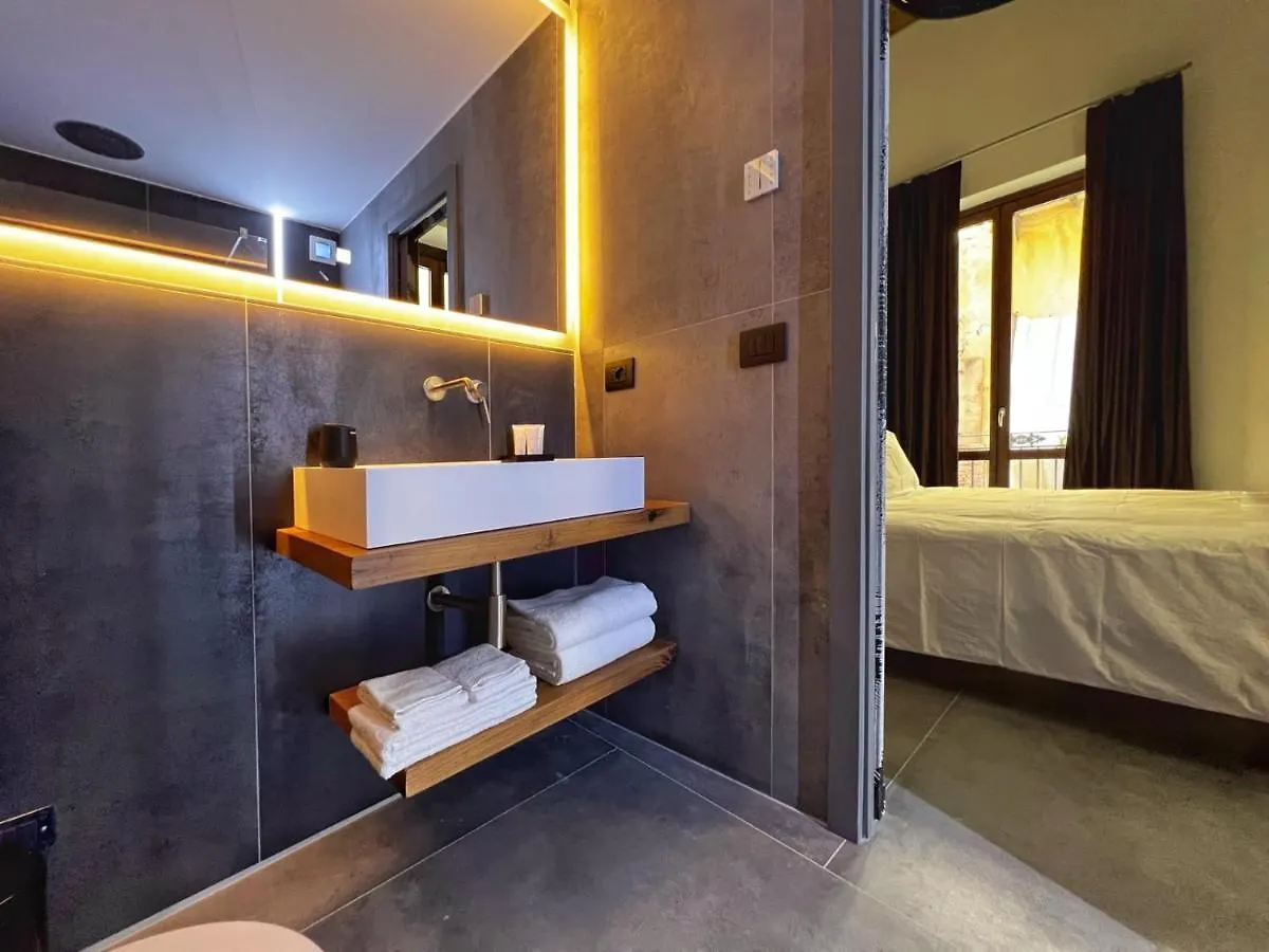 Sant'Andrea - Luxury Rooms In Vucciria Palermo Affittacamere